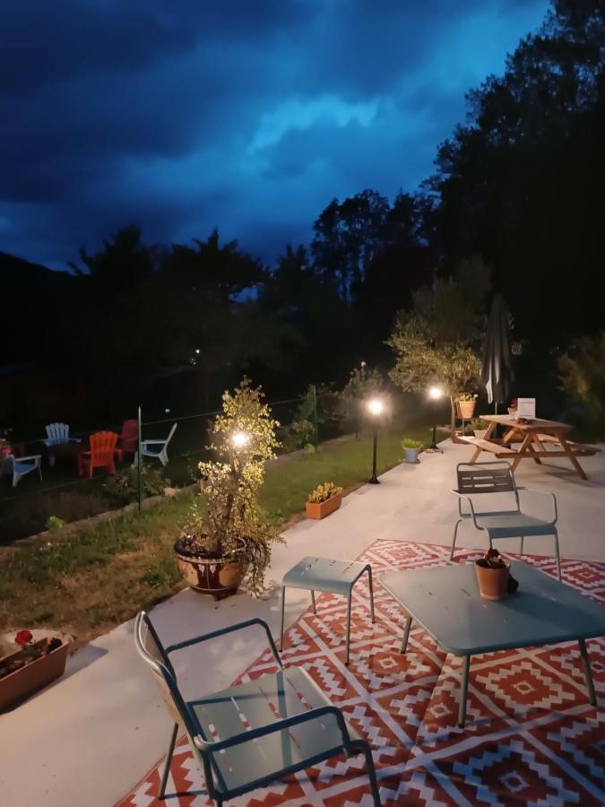 Maison d'hotes et Gîte près de Saint Girons - Le Jardin de Moulis Extérieur photo