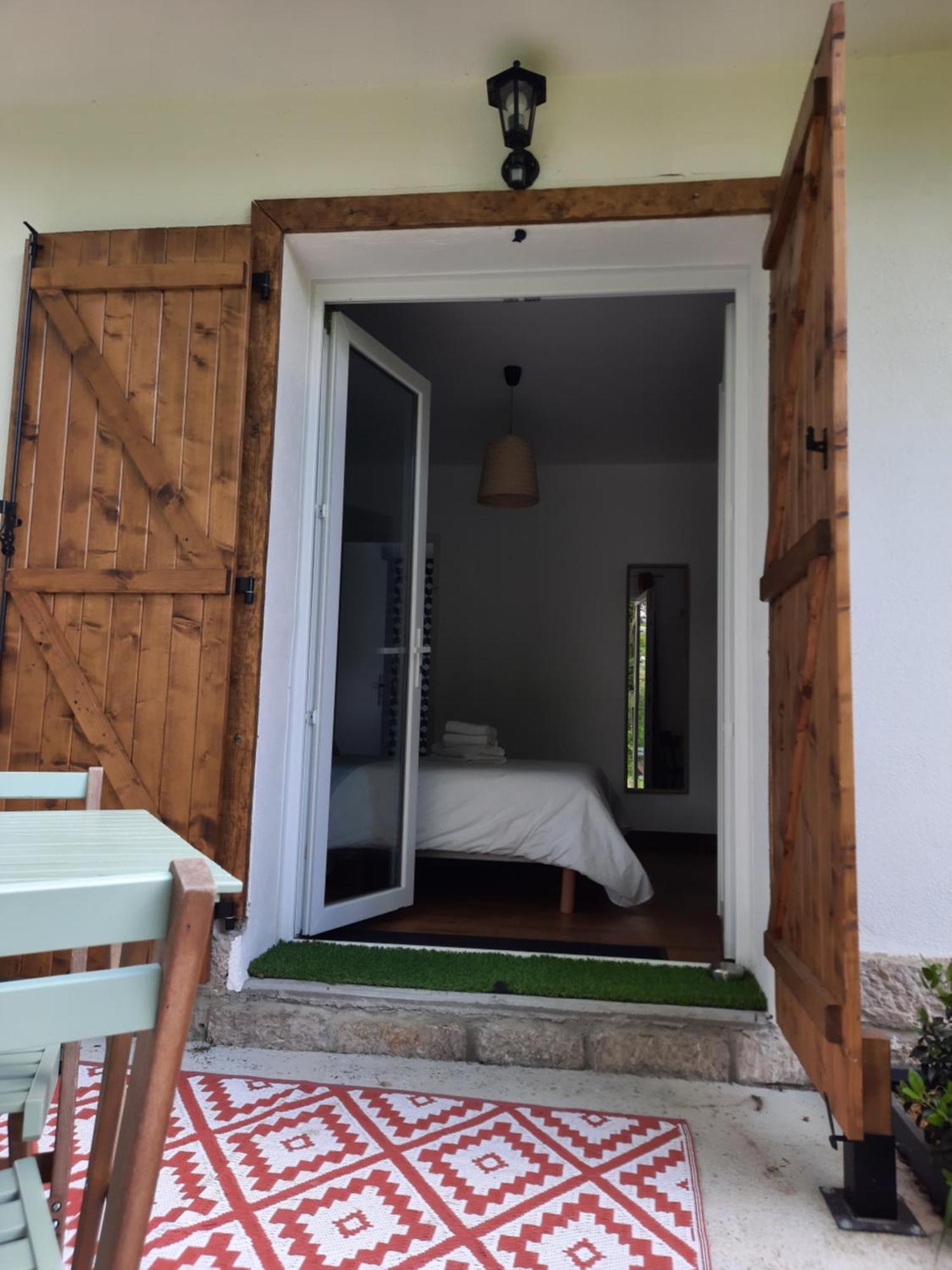 Maison d'hotes et Gîte près de Saint Girons - Le Jardin de Moulis Extérieur photo